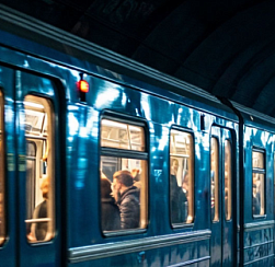 В Петербурге в честь Дня города общественный транспорт будет работать в ночь на 30 мая