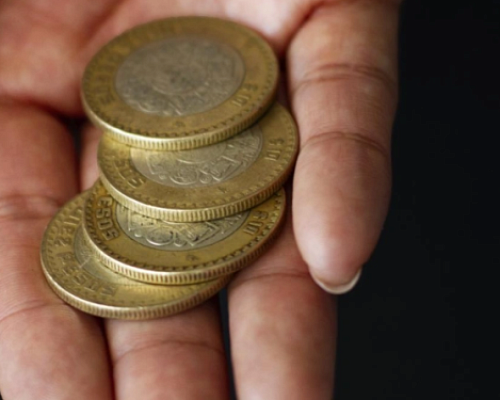 У петербургской пенсионерки украли золотые монеты стоимостью более 2 млн рублей