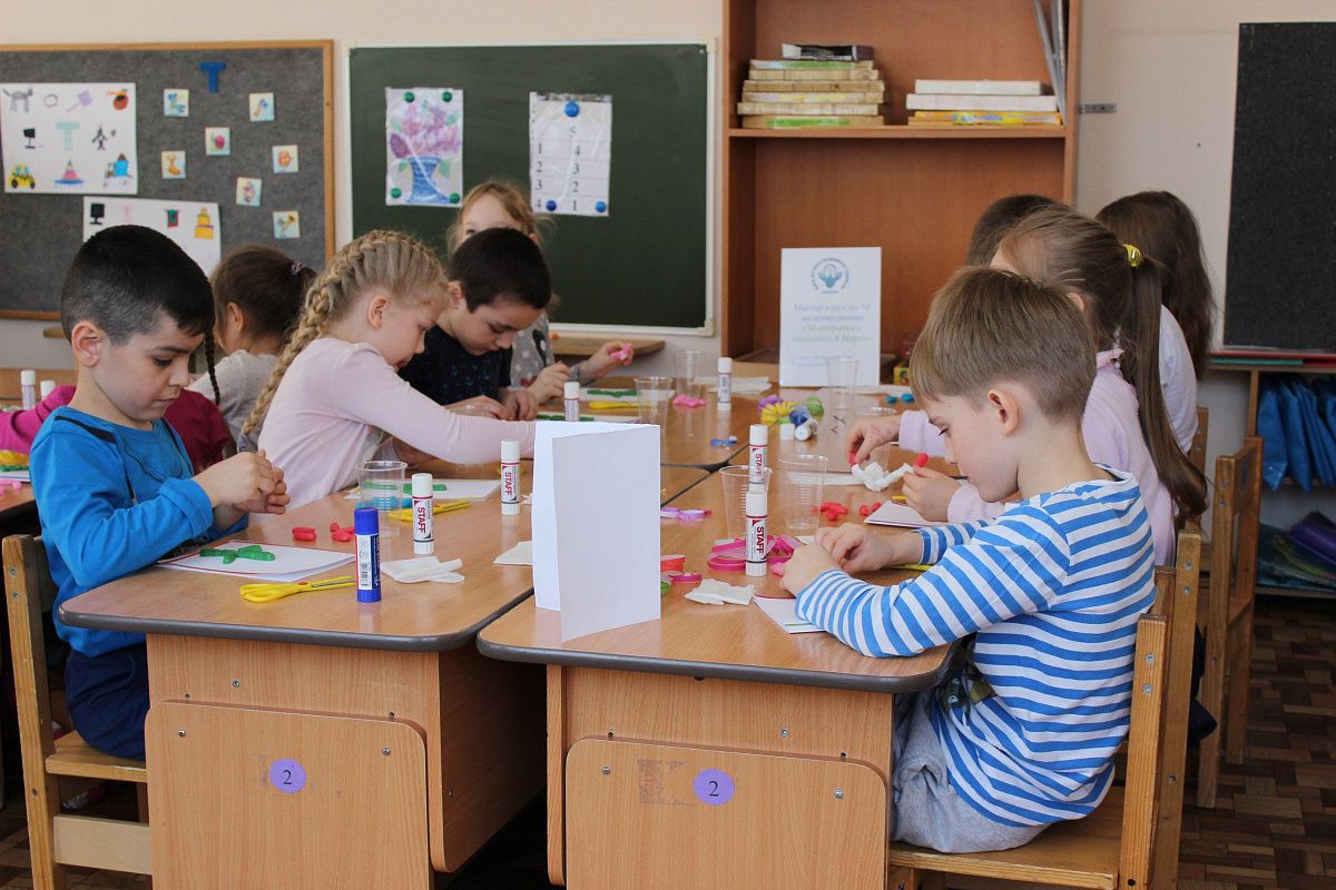 В Колпино прошел мастер-класс по 3d моделированию «3d – открытка к празднику 8 Марта» 