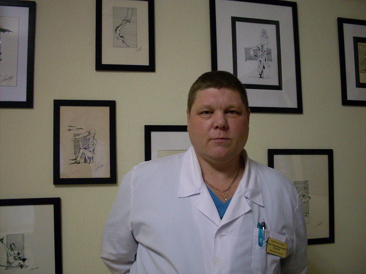 Нам творчество работать и жить помогает