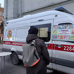 Вакцинироваться от гриппа можно без записи у метро во всех 18 районах Петербурга