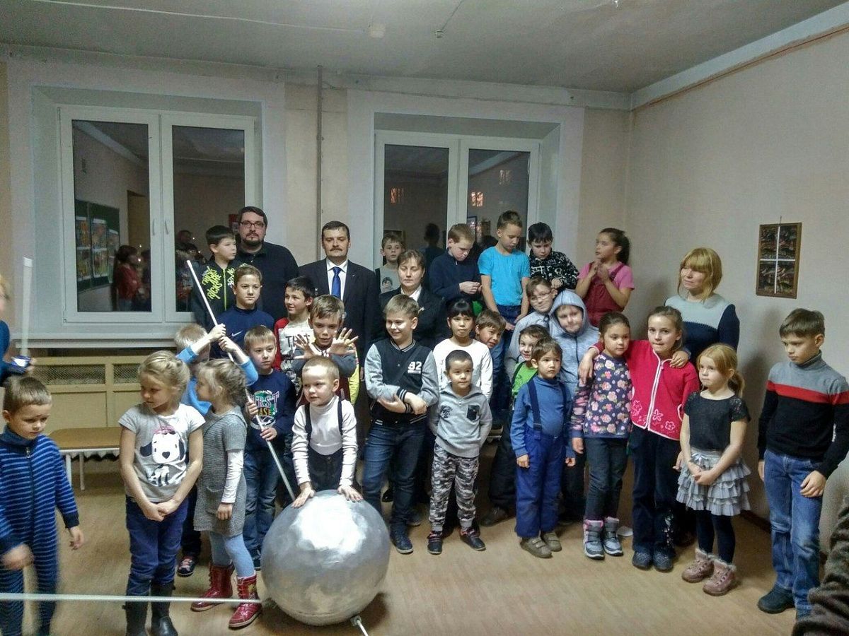 В Металлострое состоялась встреча с Заслуженным испытателем космической техники Андреем Рюриковичем Емельяновым