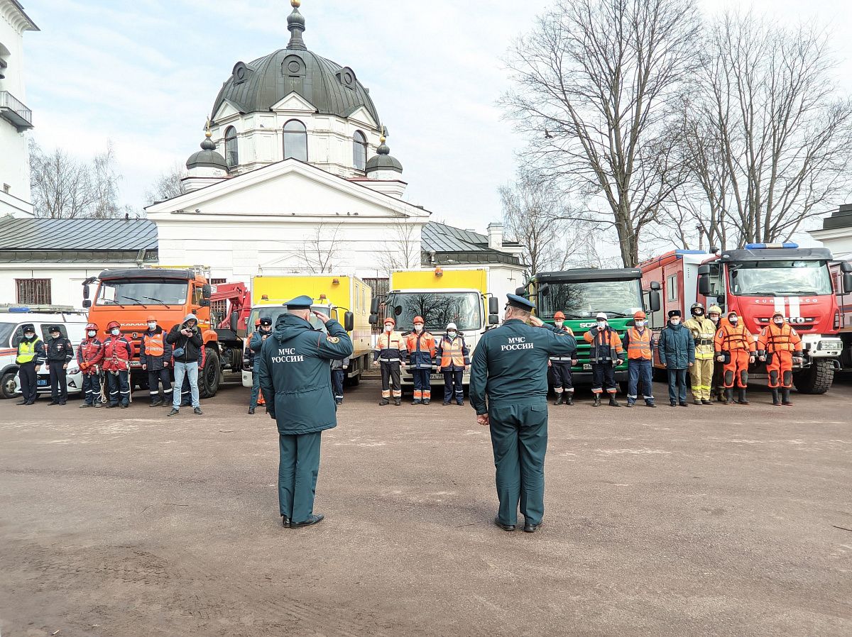 В поселке Усть-Ижора проходят всероссийские командно-штабные учения