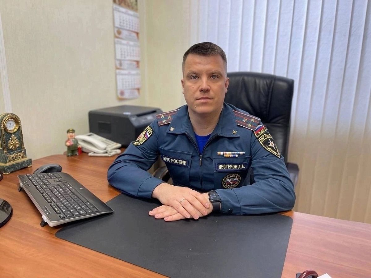 Уважаемые жители и гости Колпинского района, не выходите на лёд водоёмов, не подвергайте свою жизнь опасности!