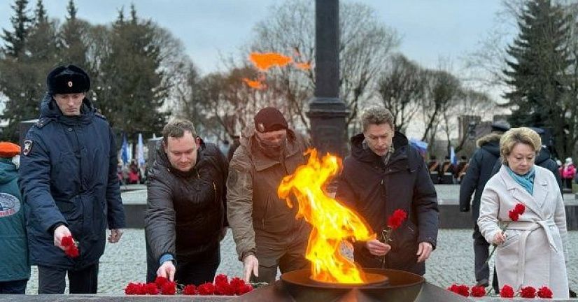 Митинг и старт слёта детских движений в Колпинском районе