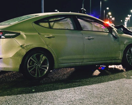 Мужчина разбился об силовое ограждение в Тосненском районе