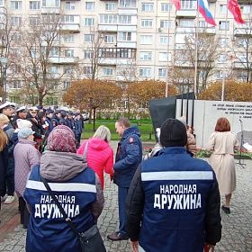 Народные дружинники Колпинского района оказывали содействие сотрудникам полиции в обеспечении охраны общественного порядка при проведении мероприятий