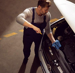 На бывший завод General Motors в Шушарах начали набирать персонал