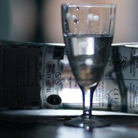 Россиян предупредили о рисках столкнуться с контрафактным алкоголем перед Новым годом