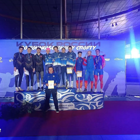 Колпинские конькобежцы стали призёрами Кубка России