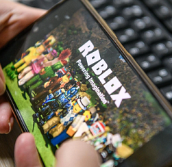 Пытавшаяся обойти блокировку Roblox школьница лишилась 82 тыс. рублей