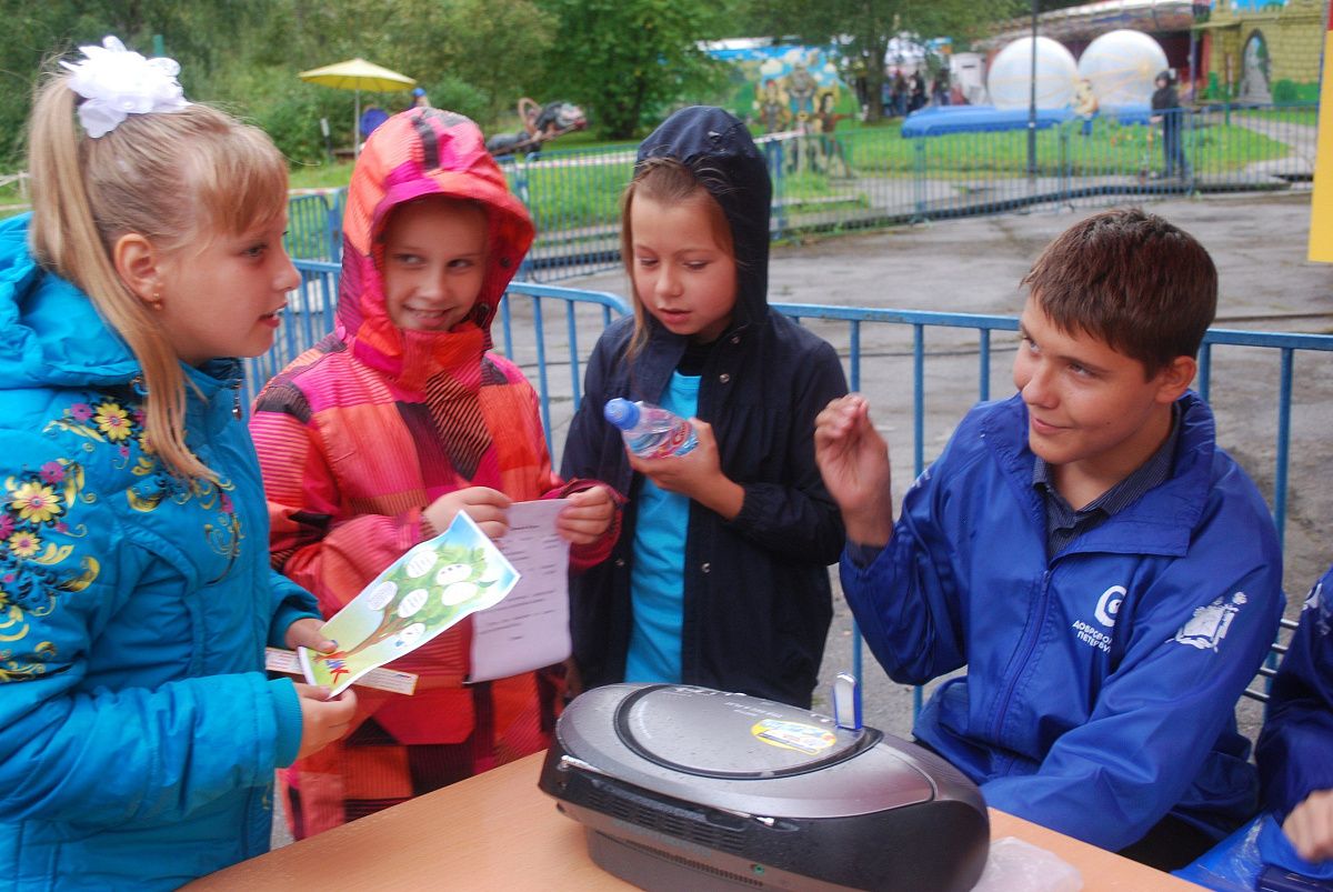 В Колпино прошла традиционная акция "Будь с нами!"