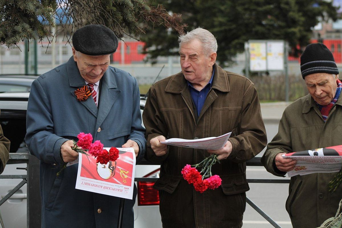 В Колпино отметили день рождения Ленина (Фото)