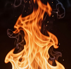 Ночной пожар в Тосненском районе унёс три жизни