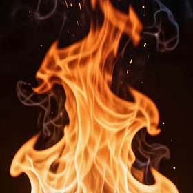 Ночной пожар в Тосненском районе унёс три жизни