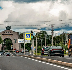 В Петербурге с начала года отремонтировали 90 км дорог