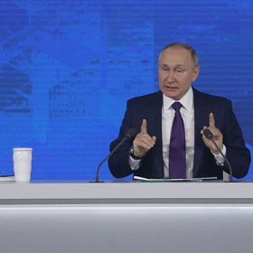 О чем рассказал Владимир Путин на пресс-конференции: самое важное про экономику, пандемию, пенсии и планы