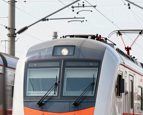 В Петербурге сняли с поезда заядлого 19-летнего зацепера из Москвы