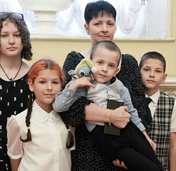 Многодетная семья из Колпино стала гостями приема в Мариинском дворце