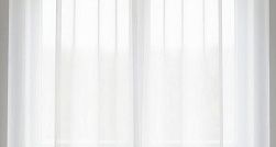 Госдума приняла два закона, усиливающих госконтроль за тарифами на услуги ЖКХ