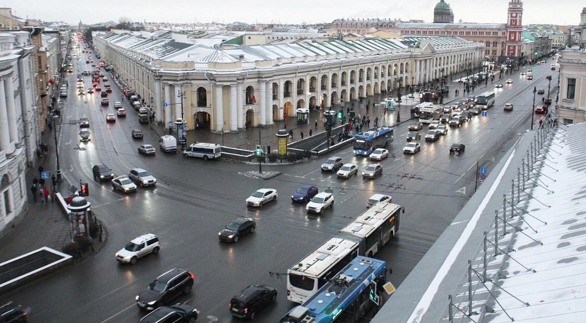 В Петербурге планируют ускорить работу общественного транспорта