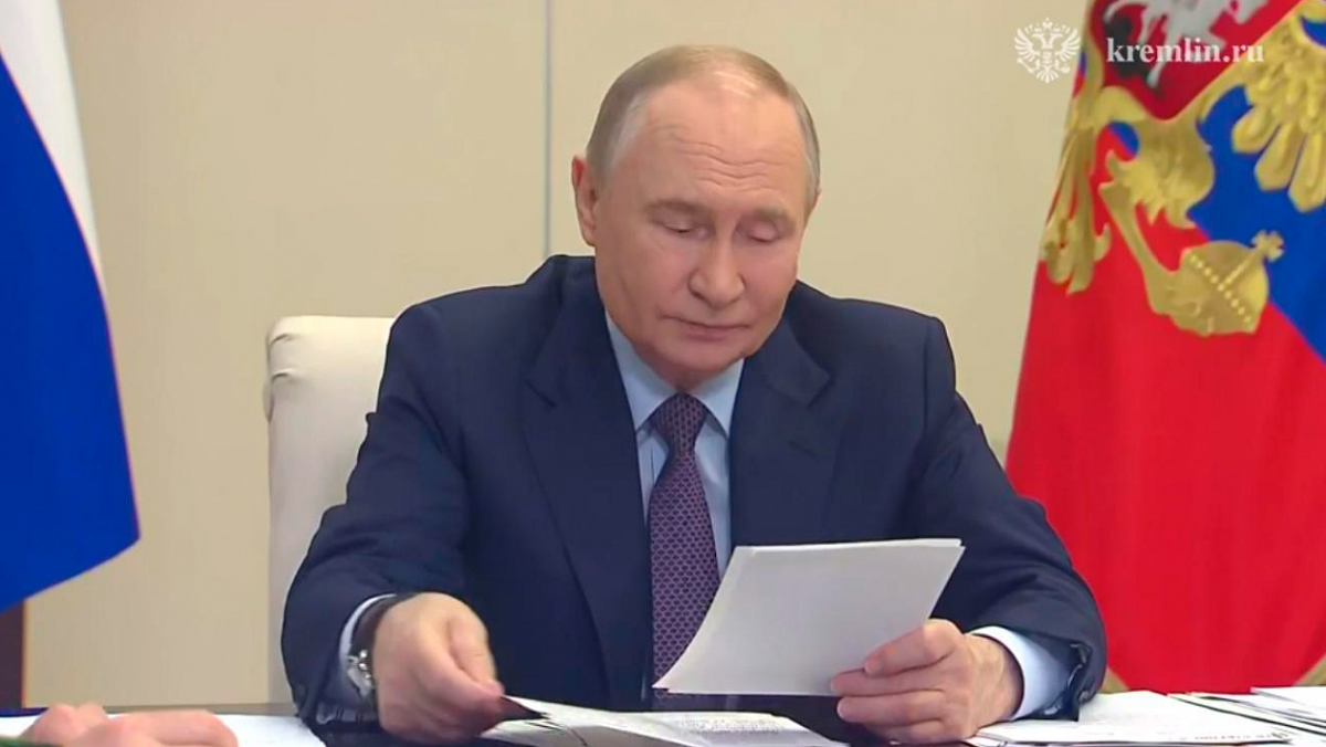 Упрощённый доступ к маткапиталу: Путин подписал новый закон