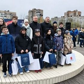 Юные художники ЦДЮТТ получили награду из рук губернатора!