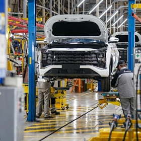 Повышение заработной платы не затронет отрасль автомобилестроения