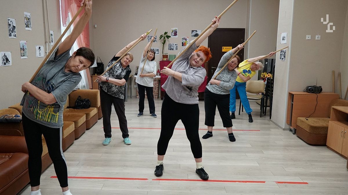 В Колпинском районе реализуется программа «Серебряный возраст» В Колпинском районе реализуется программа «Серебряный возраст»