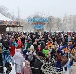 В парке Аттракционов прошло праздничное мероприятие «Масленичные потехи» В парке Аттракционов прошло праздничное мероприятие «Масленичные потехи»