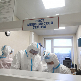 «Не ждите очередей»: в больнице имени Боткина предупредили о сезонном подъеме новой коронавирусной инфекции
