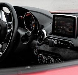 Mazda возобновила официальные продажи в России