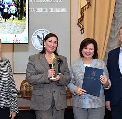 Колпинский кросс стал лучшим муниципальным мероприятием в Санкт-Петербурге