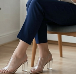 Эксперт назвал самую модную обувь весны