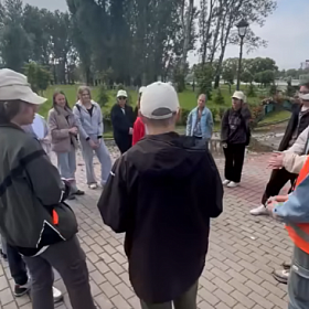 В Никольском сквере прошла благоустроительная акция ко Дню семьи, любви и верности