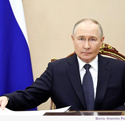 Путин рассказал о создании единой поддержки семей в России