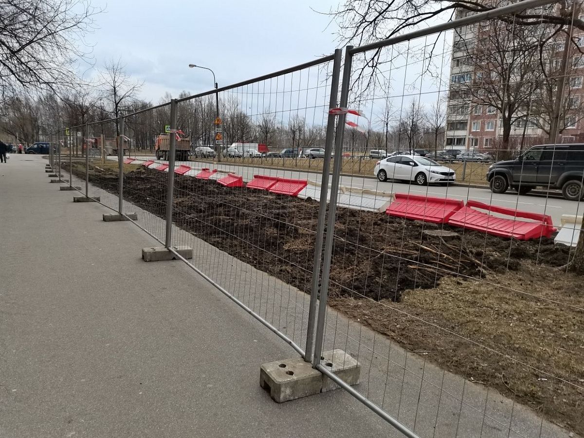 «Категорически не нужна»: колпинцы не захотели автобусную остановку на бульваре Трудящихся «Категорически не нужна»: колпинцы не захотели автобусную остановку на бульваре Трудящихся