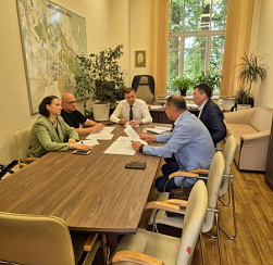 12 июля заместитель главы района Евгений Шкарупин провёл совещание