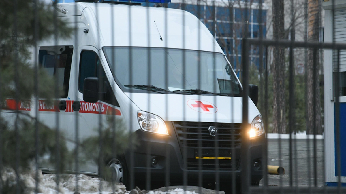 В Ленобласти подростки пострадали в аварии с питбайком В Ленобласти подростки пострадали в аварии с питбайком
