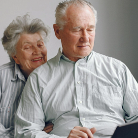 Должность врача по здоровому долголетию появится в РФ в 2026 году