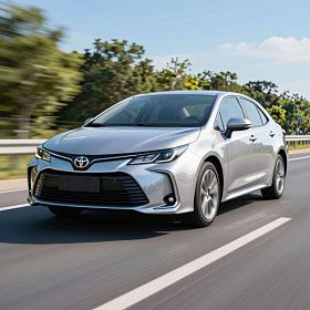 Средний возраст авто на продажу в Петербурге достиг 13 лет