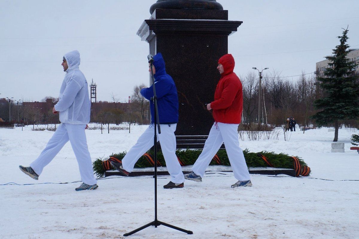 19 февраля в Колпинском районе прошла акция «Маршрут славы».
