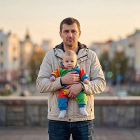 В Петербурге и Ленобласти выросло число отцов в декрете