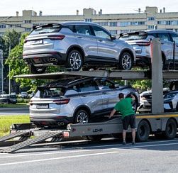 Эксперты назвали самые подешевевшие авто