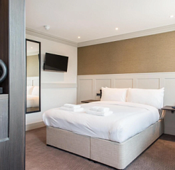 В Госдуме предложили разрешить временную регистрацию в апартаментах