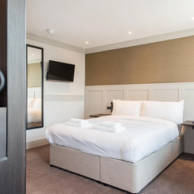 В Госдуме предложили разрешить временную регистрацию в апартаментах