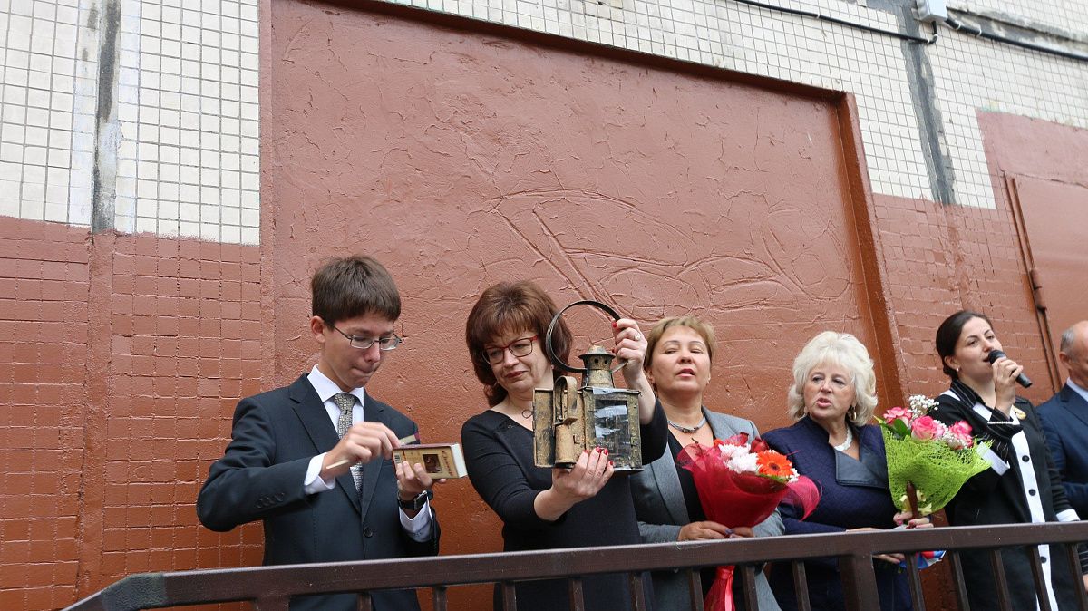 На линейке в День знаний 