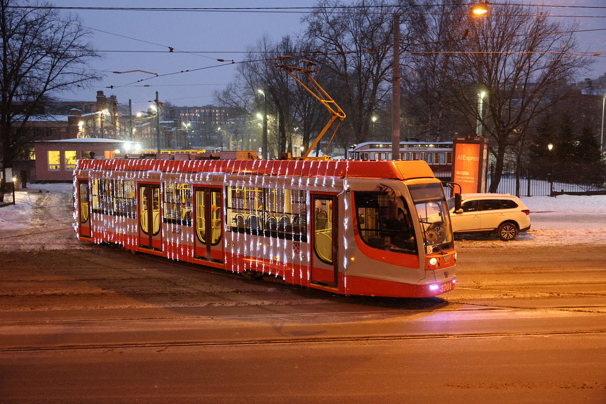 В&nbsp;Петербурге работу общественного транспорта в&nbsp;новогоднюю ночь могут продлить на&nbsp;час