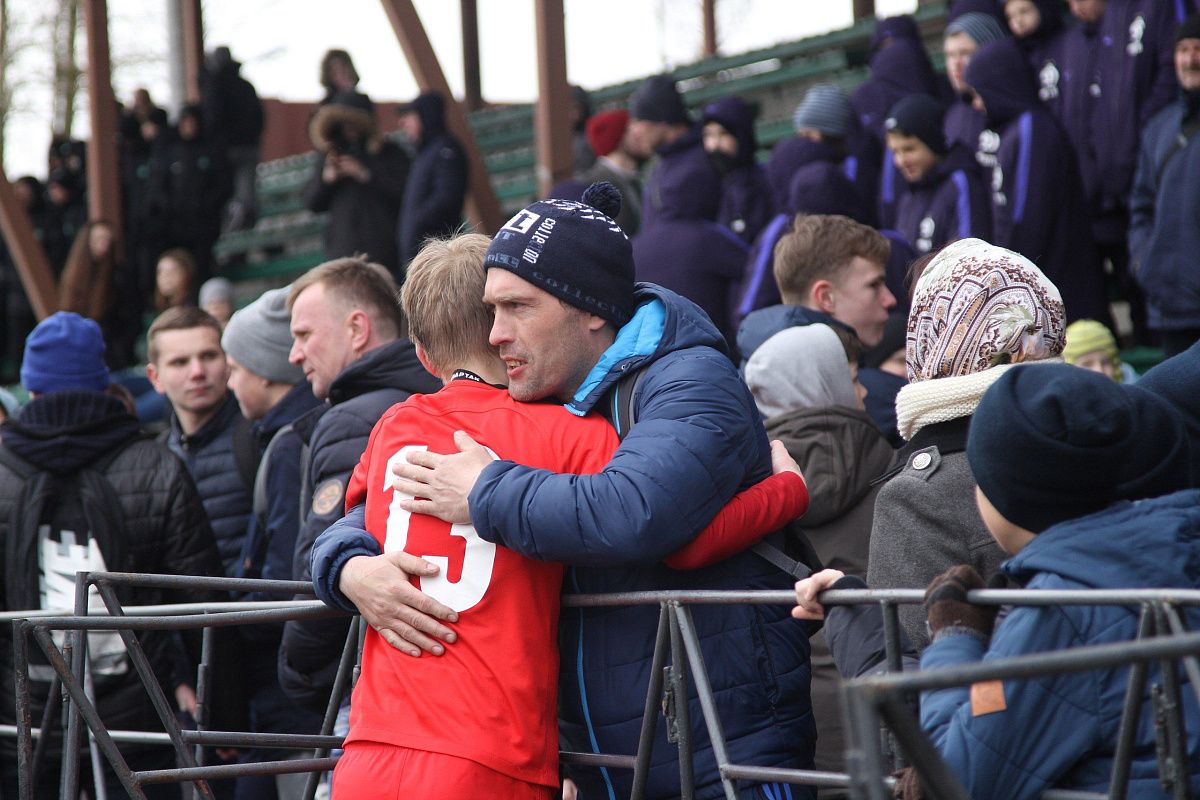 Кубок Казачёнка уехал в Москву