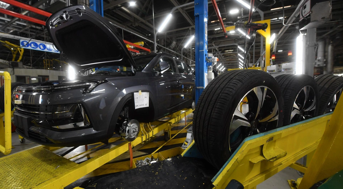 В России могут вырасти цены на автомобили из Китая